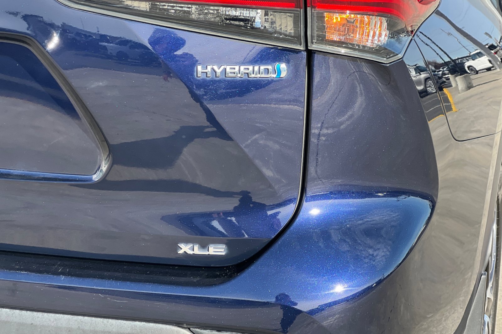 Certified 2021 Toyota Highlander XLE image 25