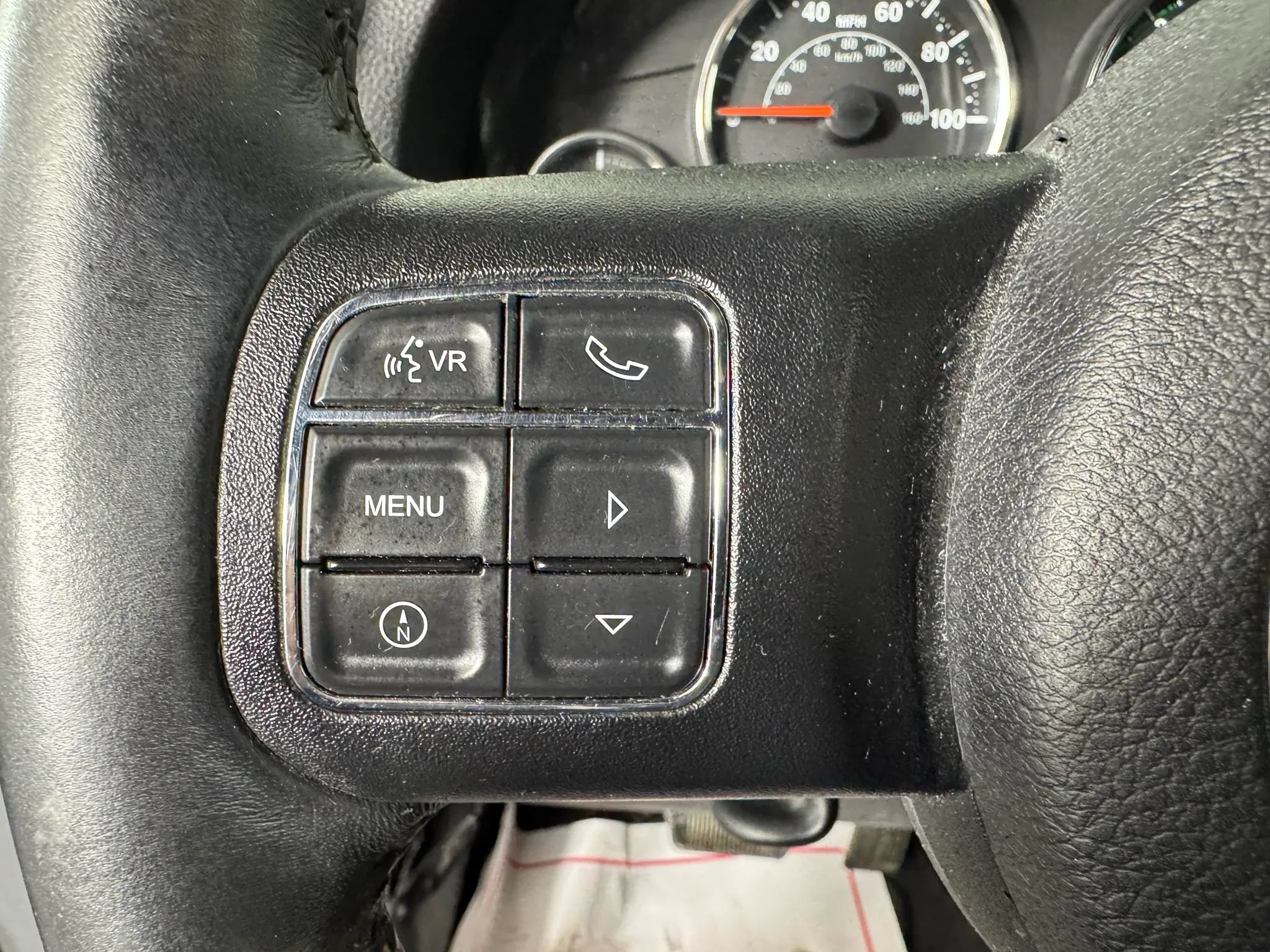 Used 2015 Jeep Wrangler Sport AWD/4WD image 15