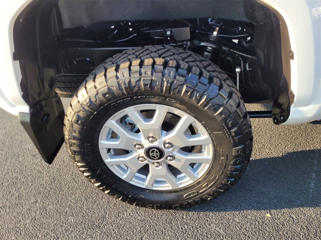 New 2025 Toyota Tacoma SR5 image 12