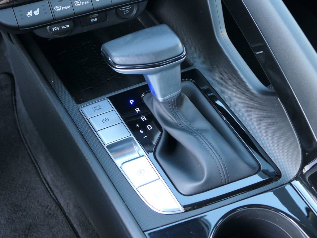 Certified 2023 Hyundai Elantra Limited image 20