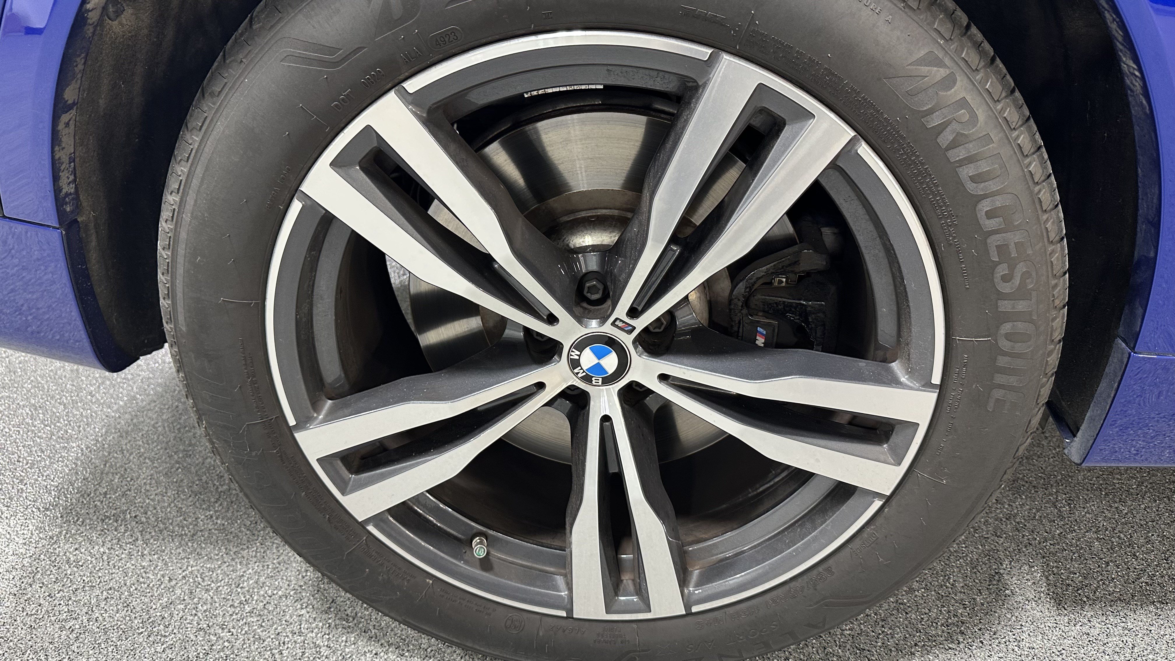 Certified 2024 BMW X7 M60i w/ Executive Package AWD/4WD image 14