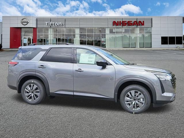 New 2026 Nissan Pathfinder SV FWD image 3