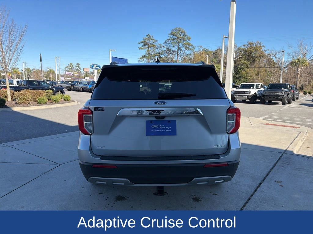 Used 2023 Ford Explorer XLT w/ Equipment Group 202A image 8