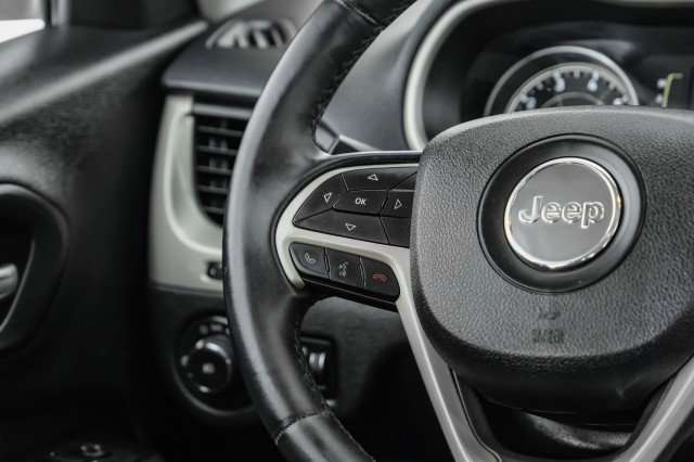 Used 2014 Jeep Cherokee Latitude image 15