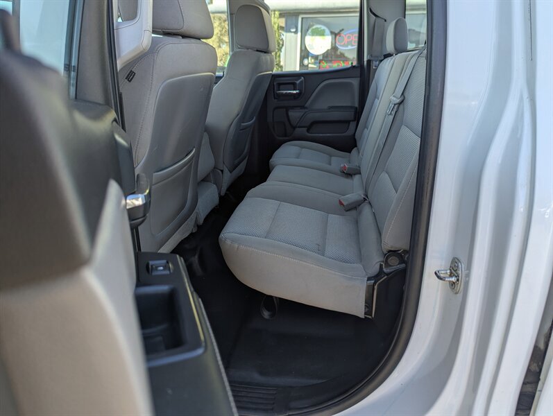 Used 2015 Chevrolet Silverado 2500 W/T AWD/4WD image 14
