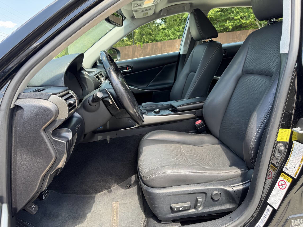 Used 2015 Lexus IS 250 AWD w/ Navigation System Package image 4