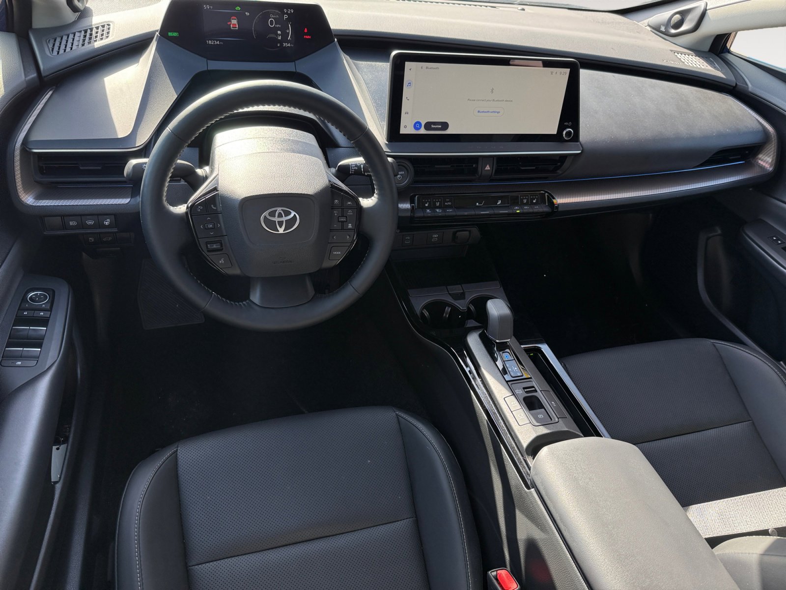 Used 2024 Toyota Prius Limited image 15