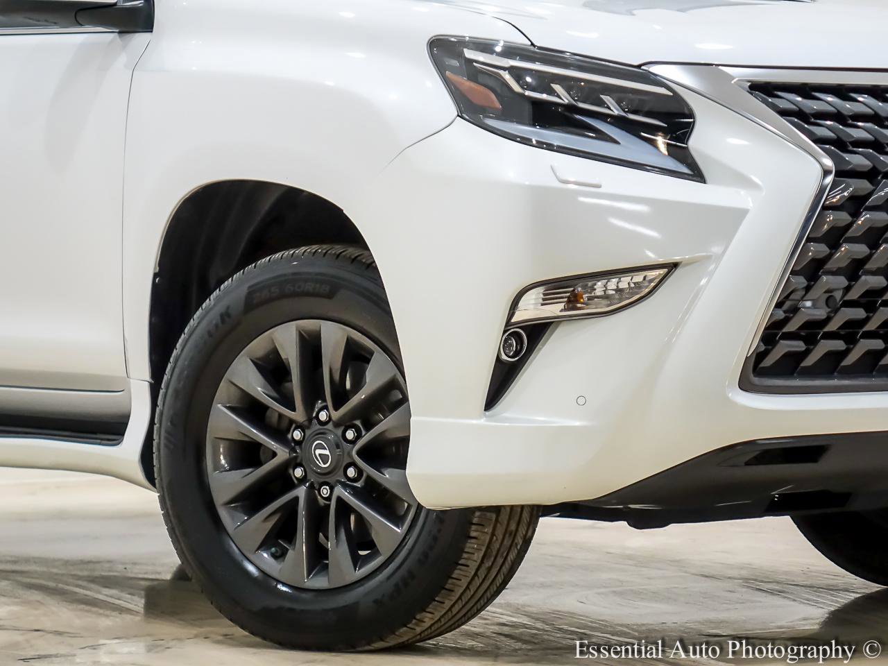 Used 2020 Lexus GX 460 Premium image 3