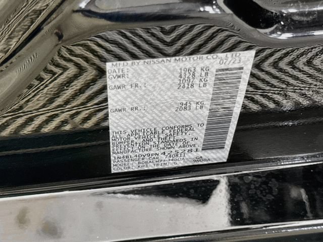 Used 2023 Nissan Altima 2.5 SV FWD image 28