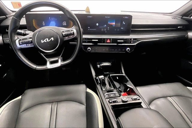 Used 2025 Kia K5 GT-Line w/ GT-Line Premium Package FWD image 15