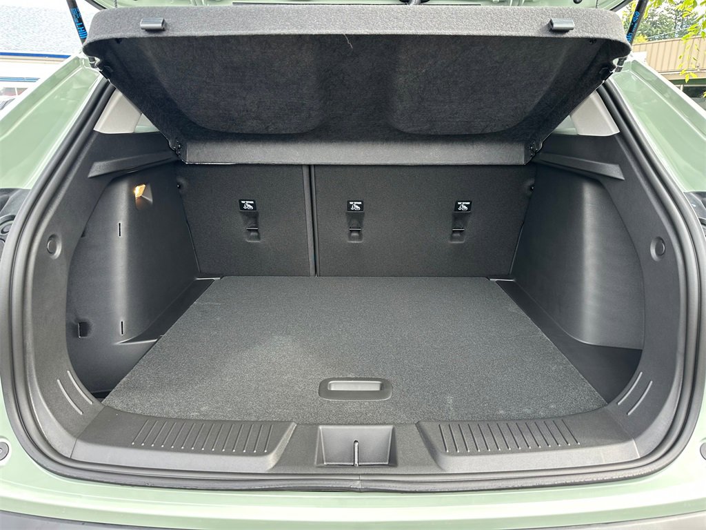 New 2025 Chevrolet Trax ACTIV w/ Sunroof Package image 15