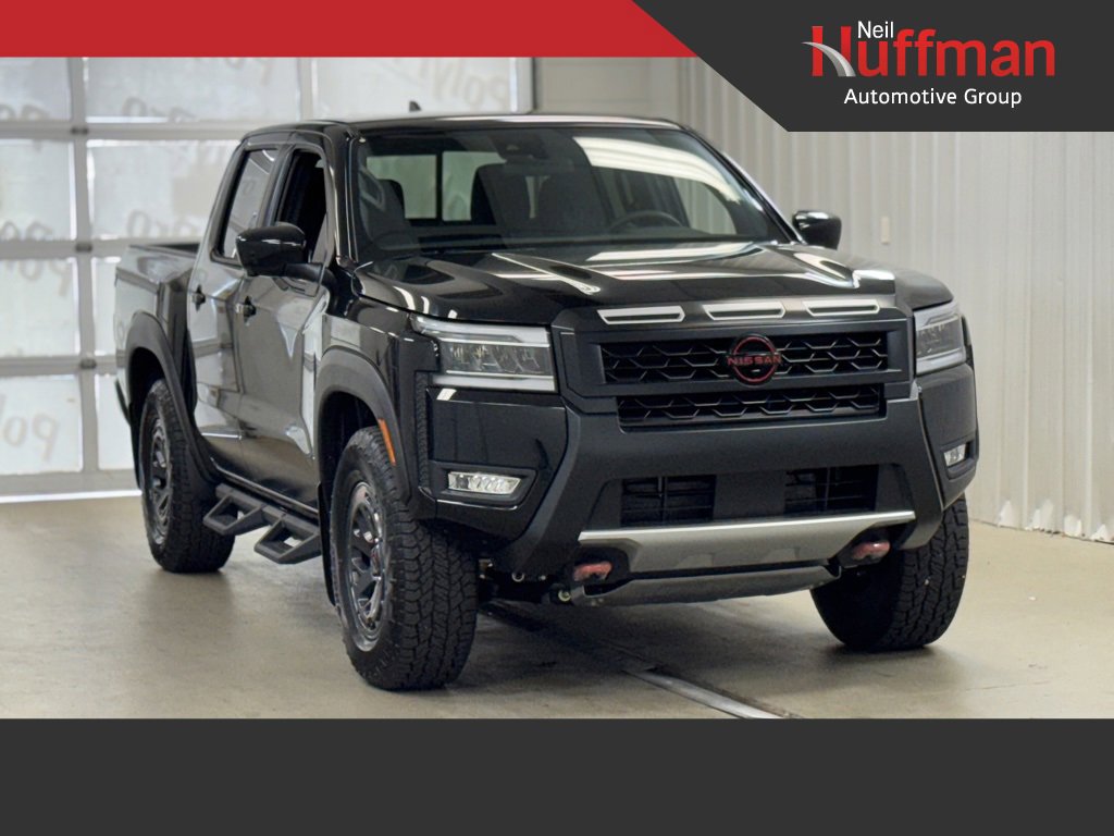 New 2025 Nissan Frontier PRO-4X w/ Pro Convenience Package