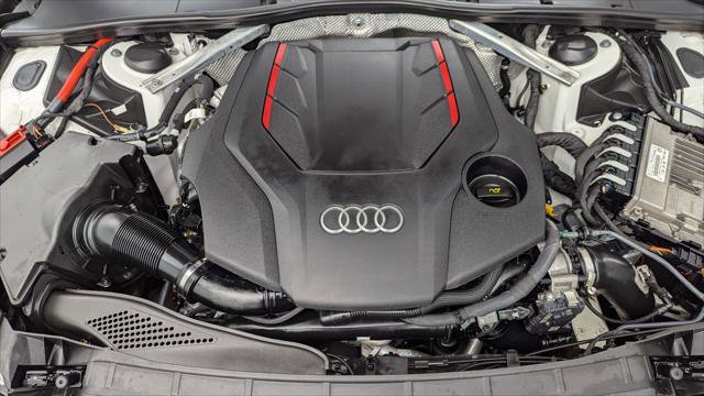 Used 2022 Audi S4 Premium Plus w/ Premium Plus Package image 29