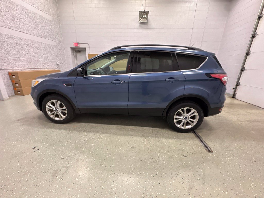 Used 2018 Ford Escape SE AWD/4WD image 7
