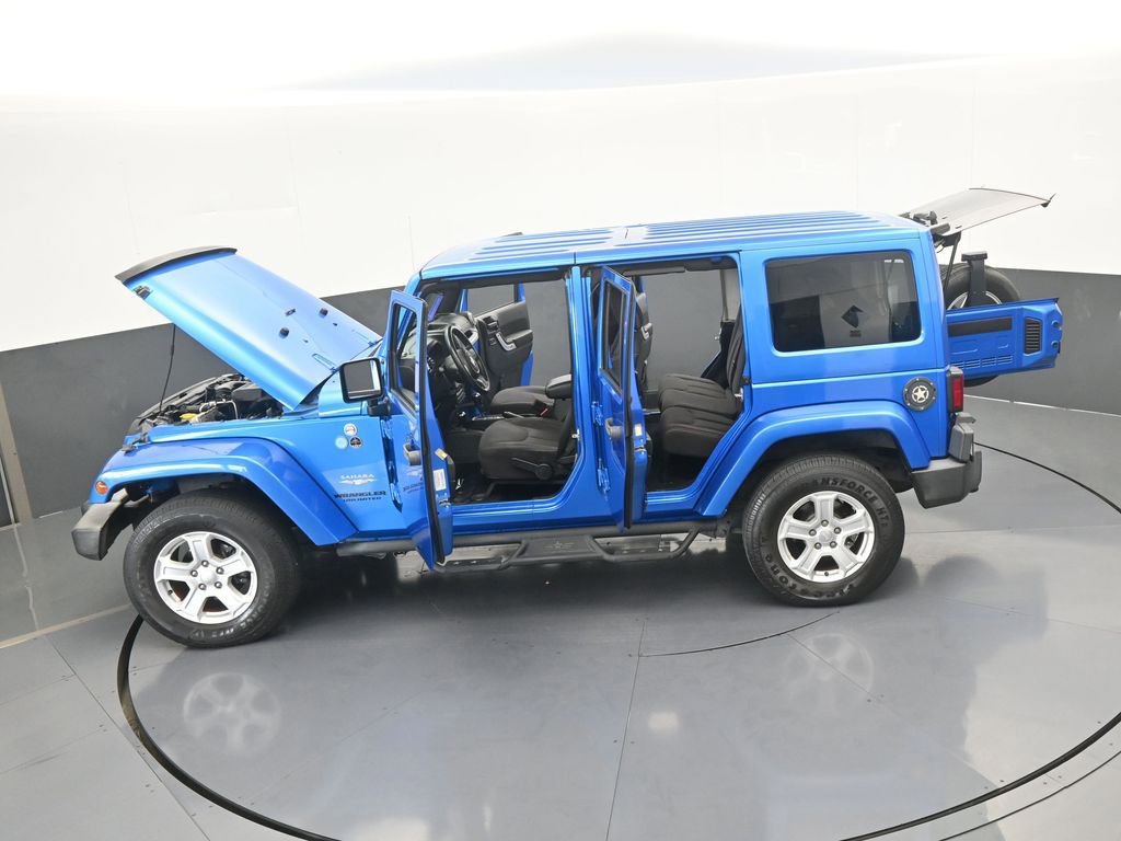 Used 2015 Jeep Wrangler Unlimited Sahara w/ Dual Top Group image 57