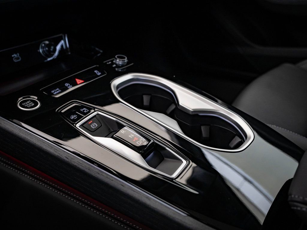 New 2026 Audi A6 Premium Plus image 38