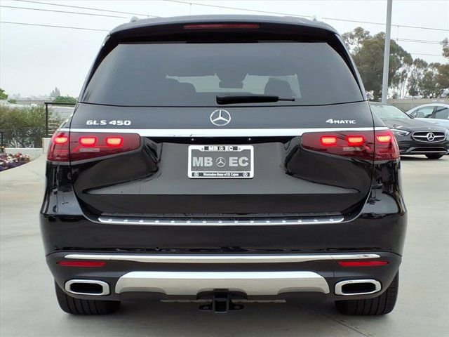 Used 2025 Mercedes-Benz GLS 450 4MATIC image 22