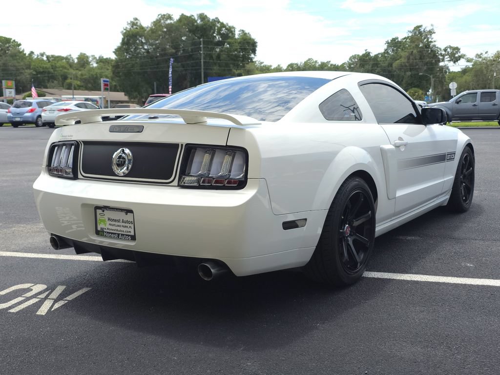 Used 2008 Ford Mustang GT Premium RWD image 5