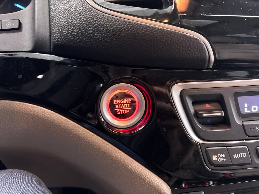 Used 2019 Honda Pilot Touring image 24