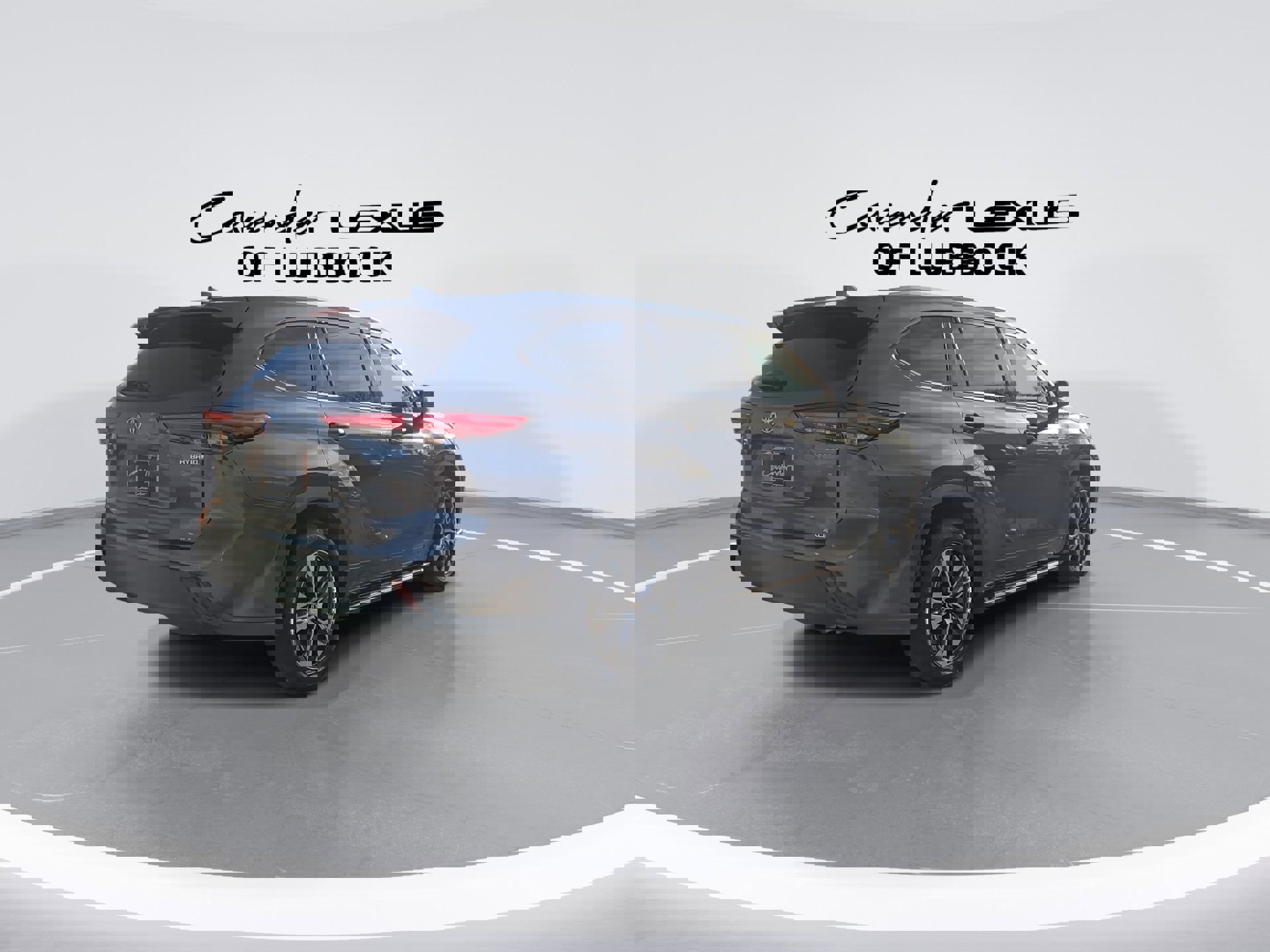 Used 2020 Toyota Highlander XLE image 8