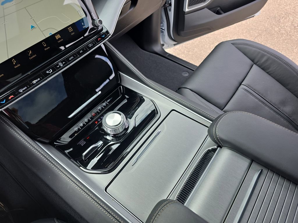 New 2026 Jeep Grand Wagoneer Limited AWD/4WD image 27