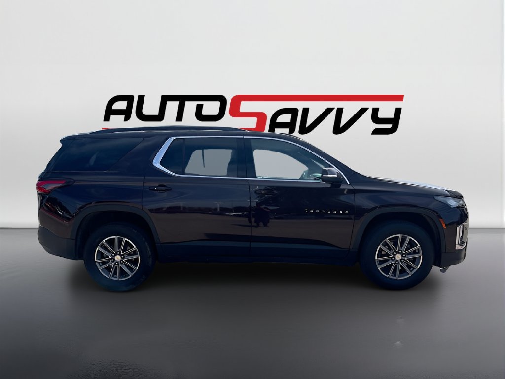 Used 2023 Chevrolet Traverse LT FWD image 8