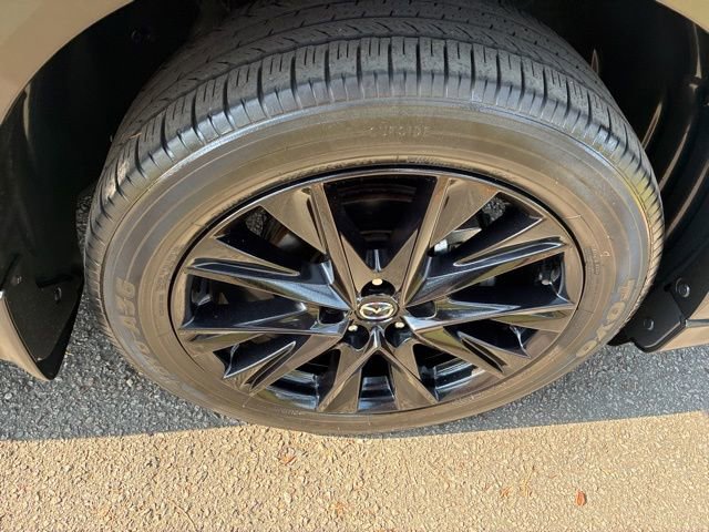 Used 2022 MAZDA CX-5 Carbon Edition image 17