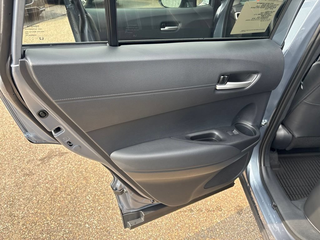 Used 2026 Toyota Corolla Cross XLE AWD/4WD image 14