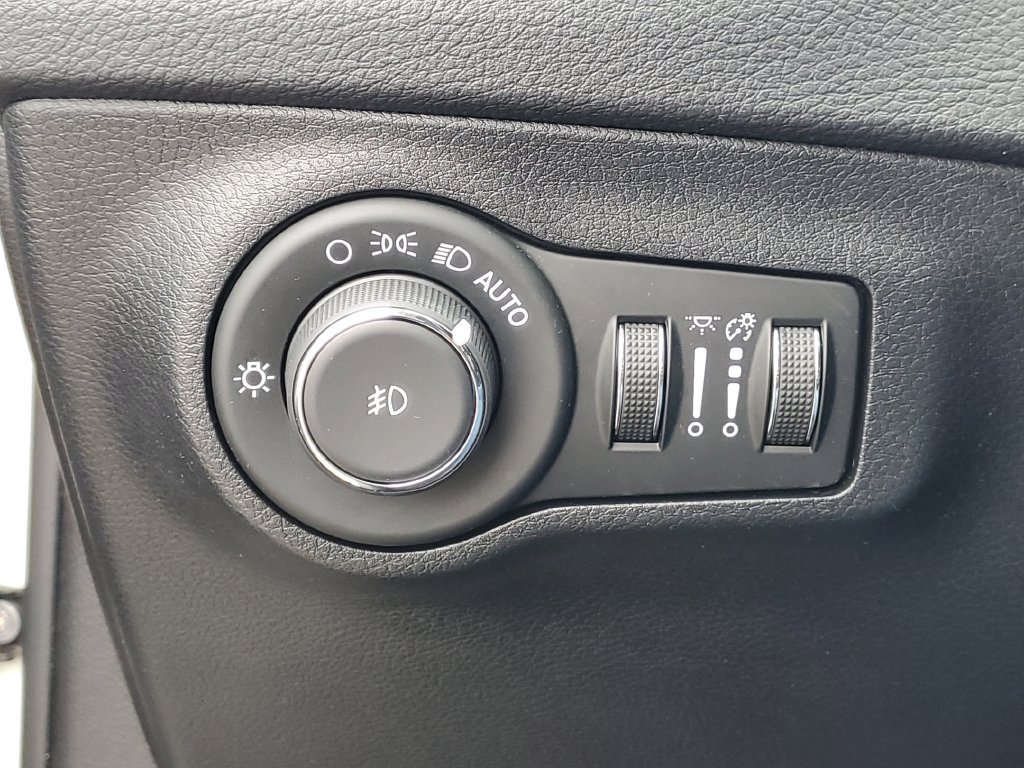 Used 2019 Jeep Compass Limited AWD/4WD image 22