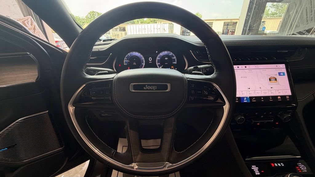 Certified 2022 Jeep Grand Cherokee L Overland w/ Luxury Tech Group IV AWD/4WD image 26