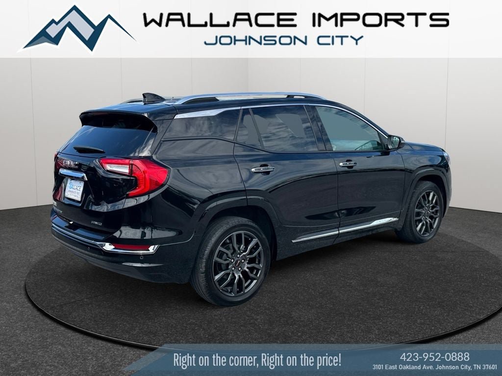Used 2024 GMC Terrain Denali w/ Black Diamond Edition AWD/4WD image 5