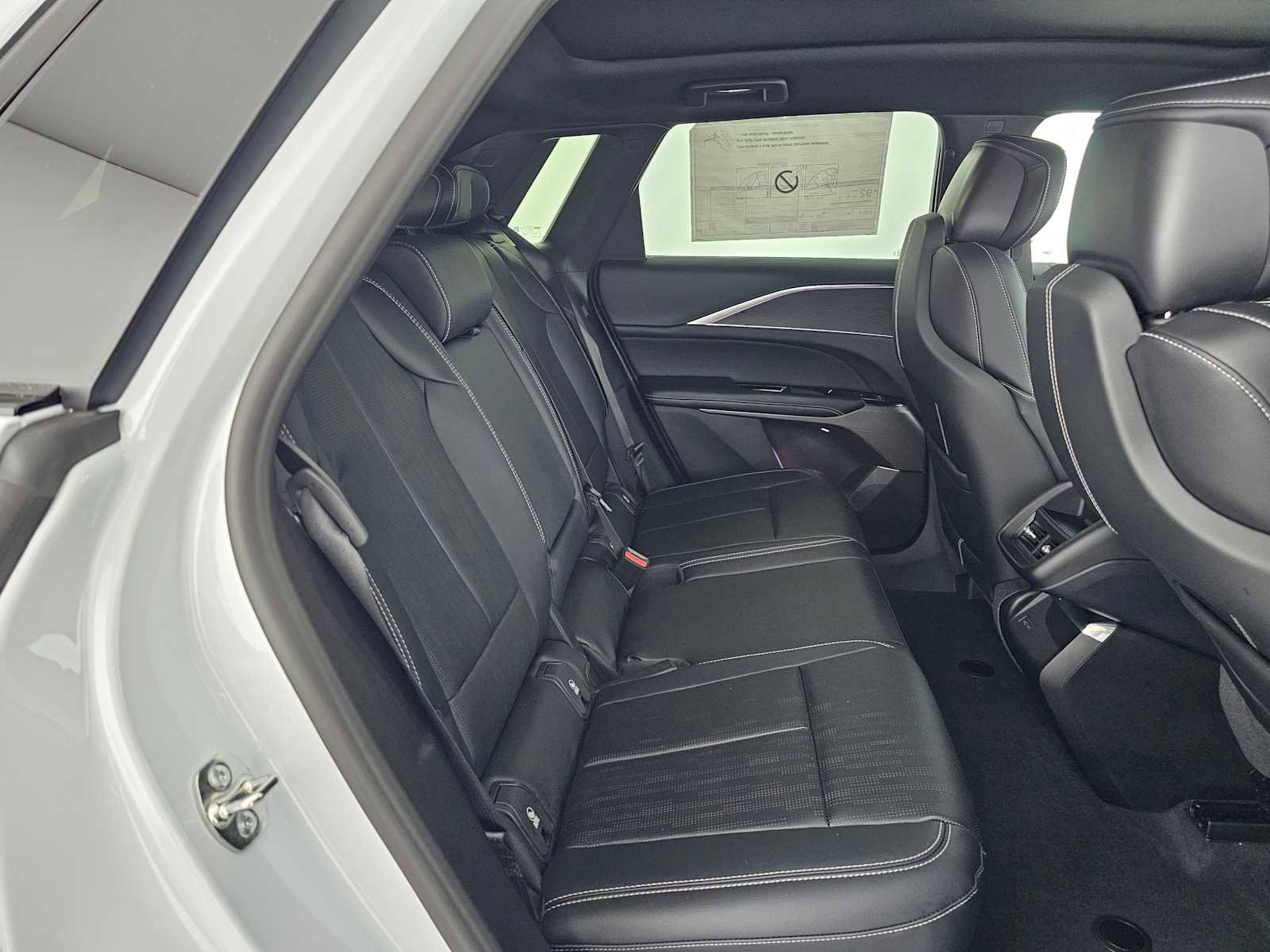 New 2026 Cadillac Lyriq Luxury image 12