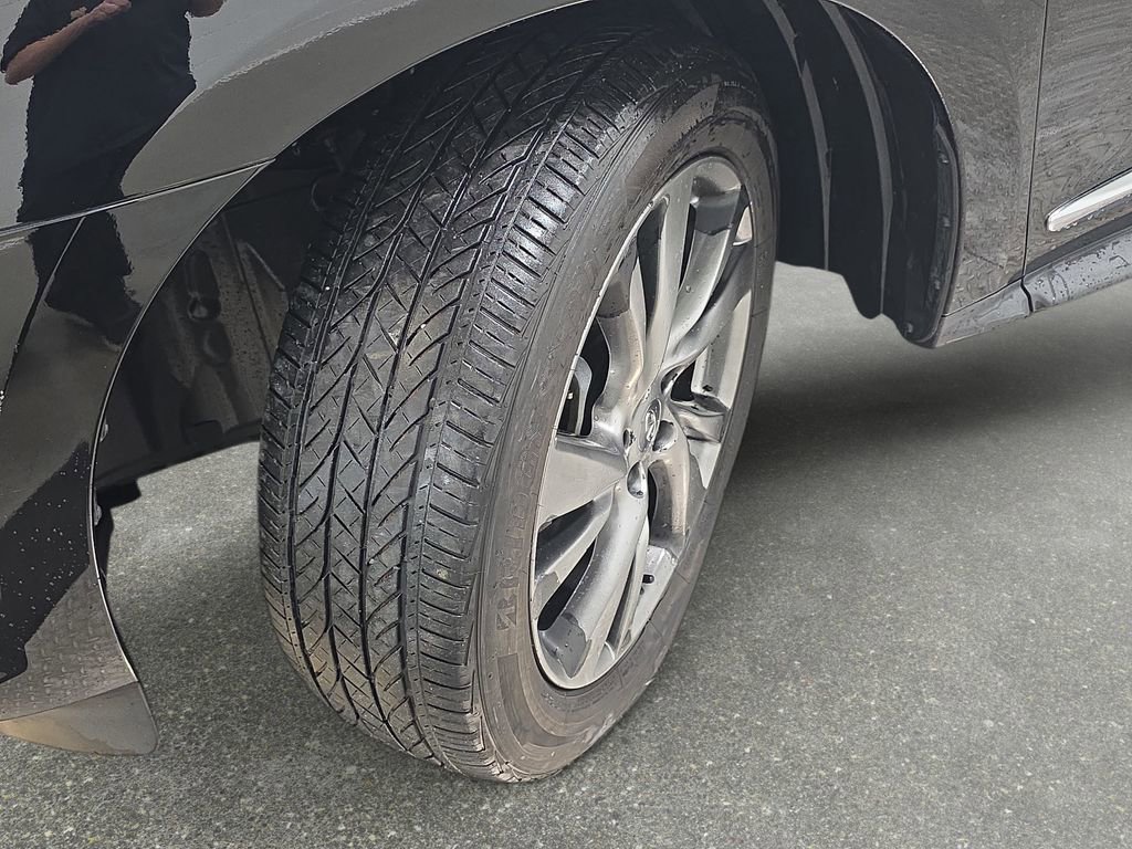 Used 2013 INFINITI JX35 AWD w/ Premium Pkg image 31