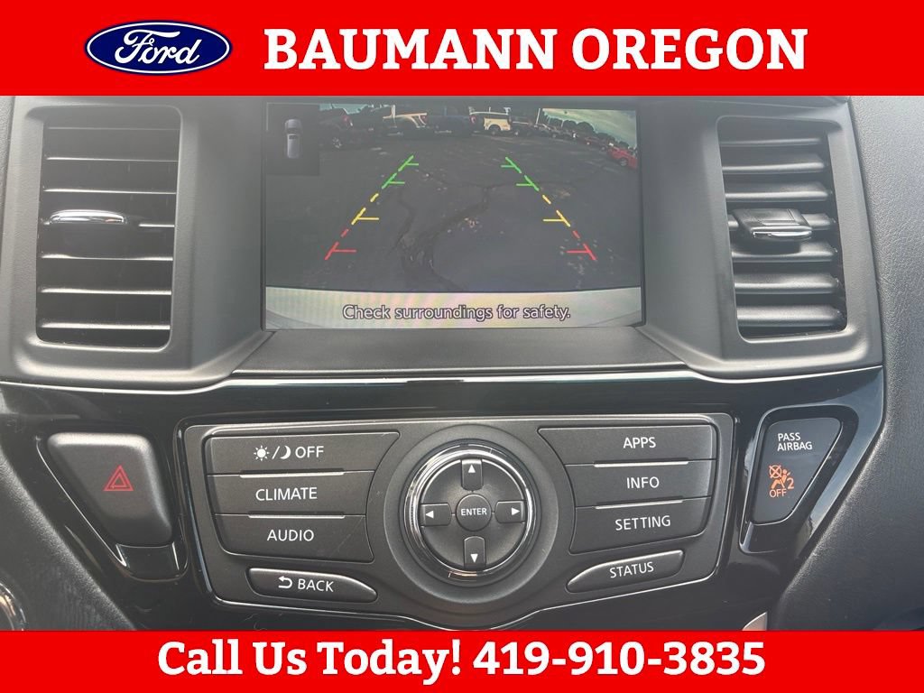 Used 2017 Nissan Pathfinder SV FWD image 23