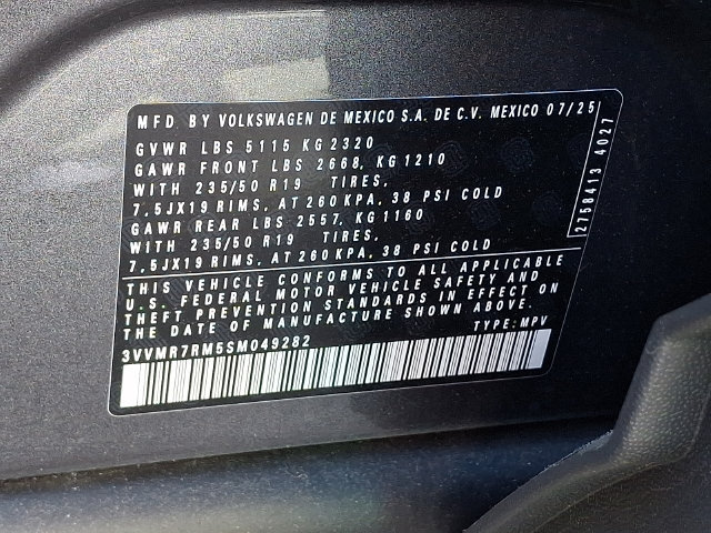 Used 2025 Volkswagen Tiguan SE w/ Panoramic Sunroof Package AWD/4WD image 27