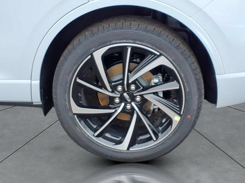 New 2026 Lincoln Corsair Grand Touring AWD/4WD image 4