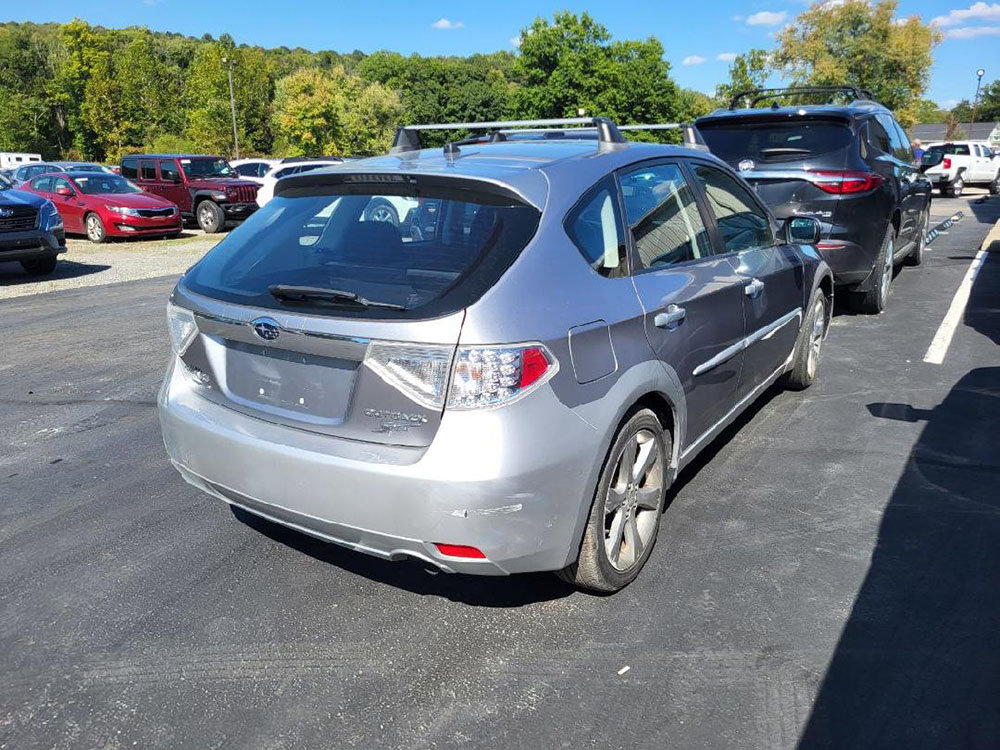Used 2010 Subaru Impreza Outback Sport image 3