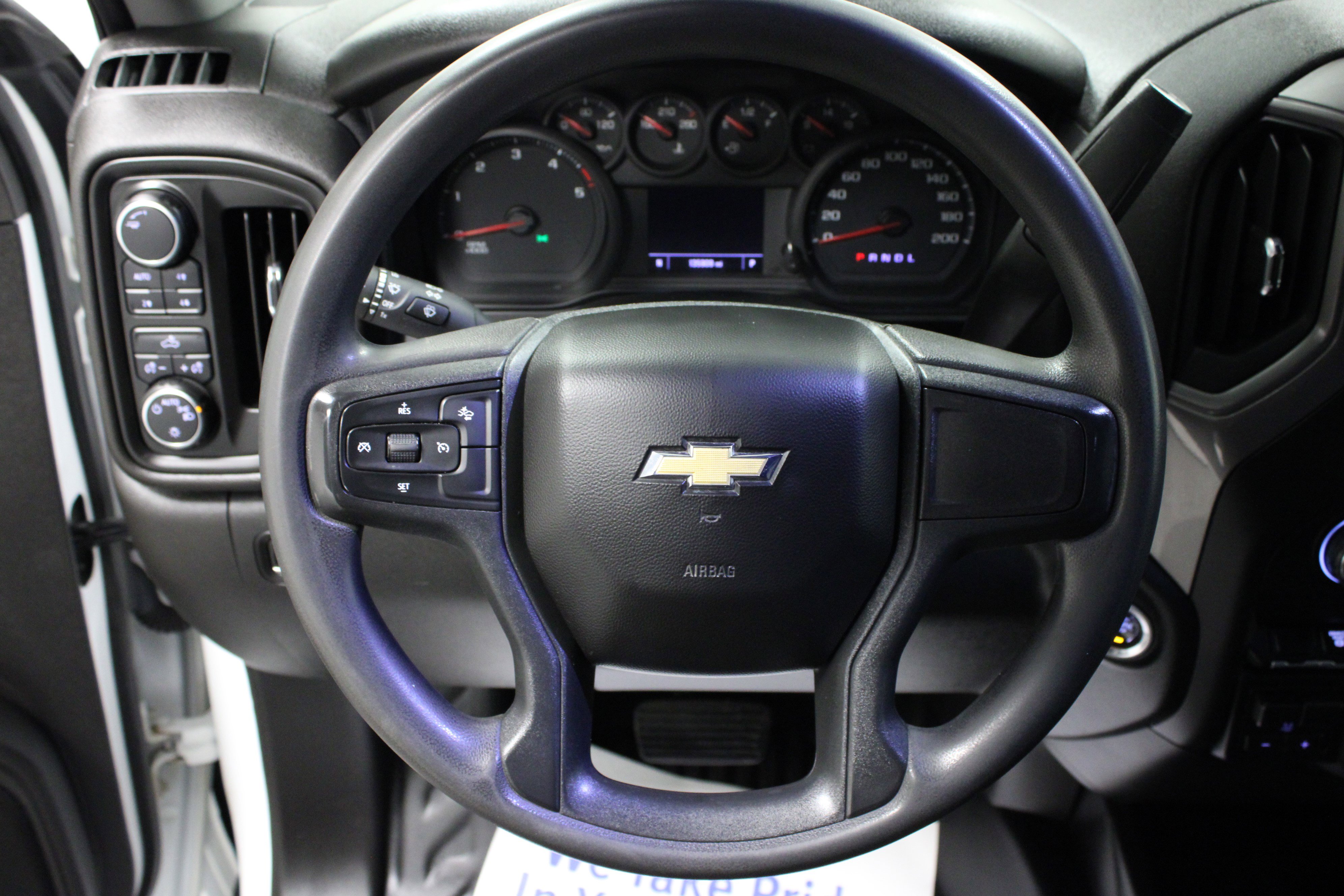 Used 2024 Chevrolet Silverado 2500 W/T image 17