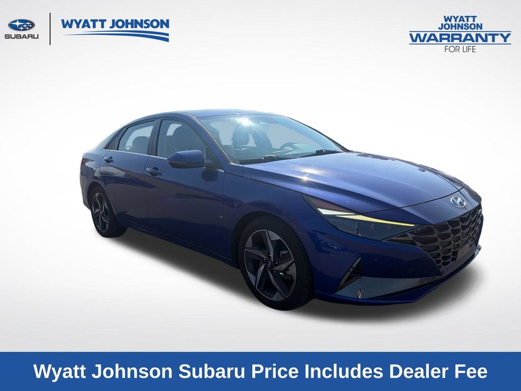 Used 2022 Hyundai Elantra Limited FWD image 13