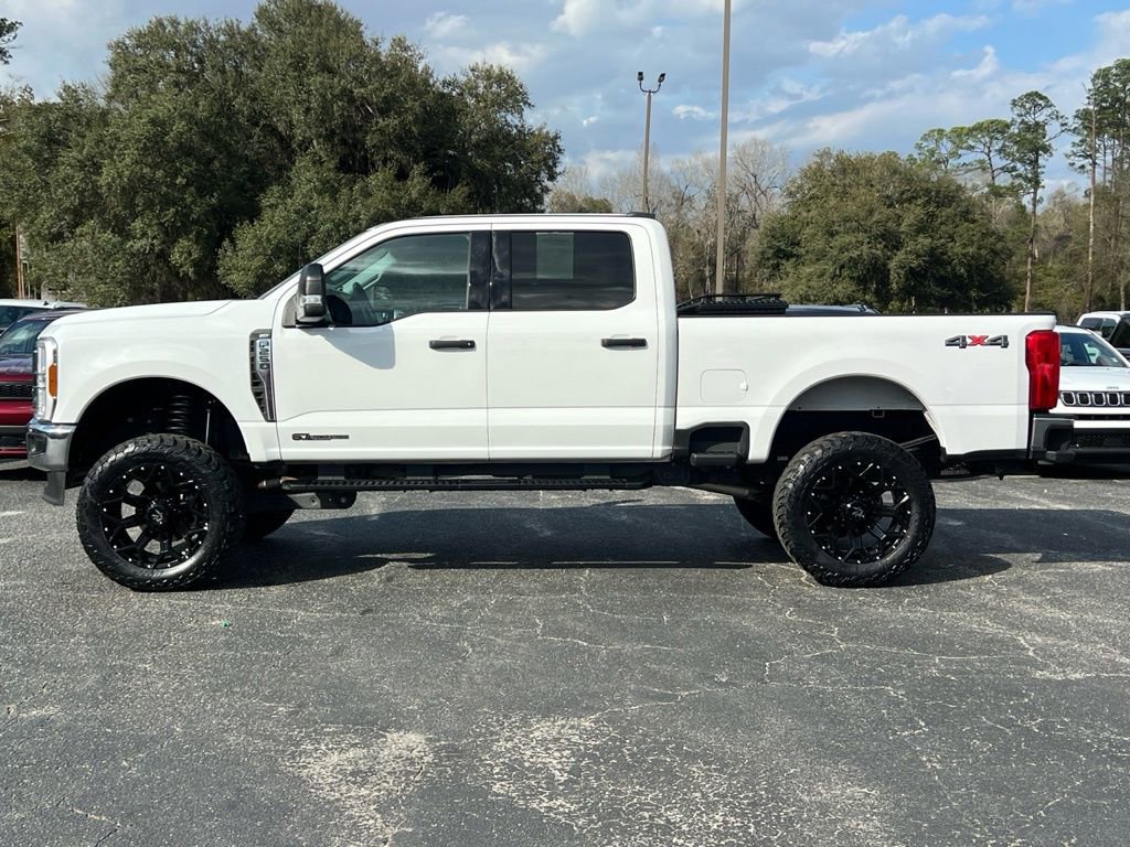 Used 2025 Ford F250 XLT image 2