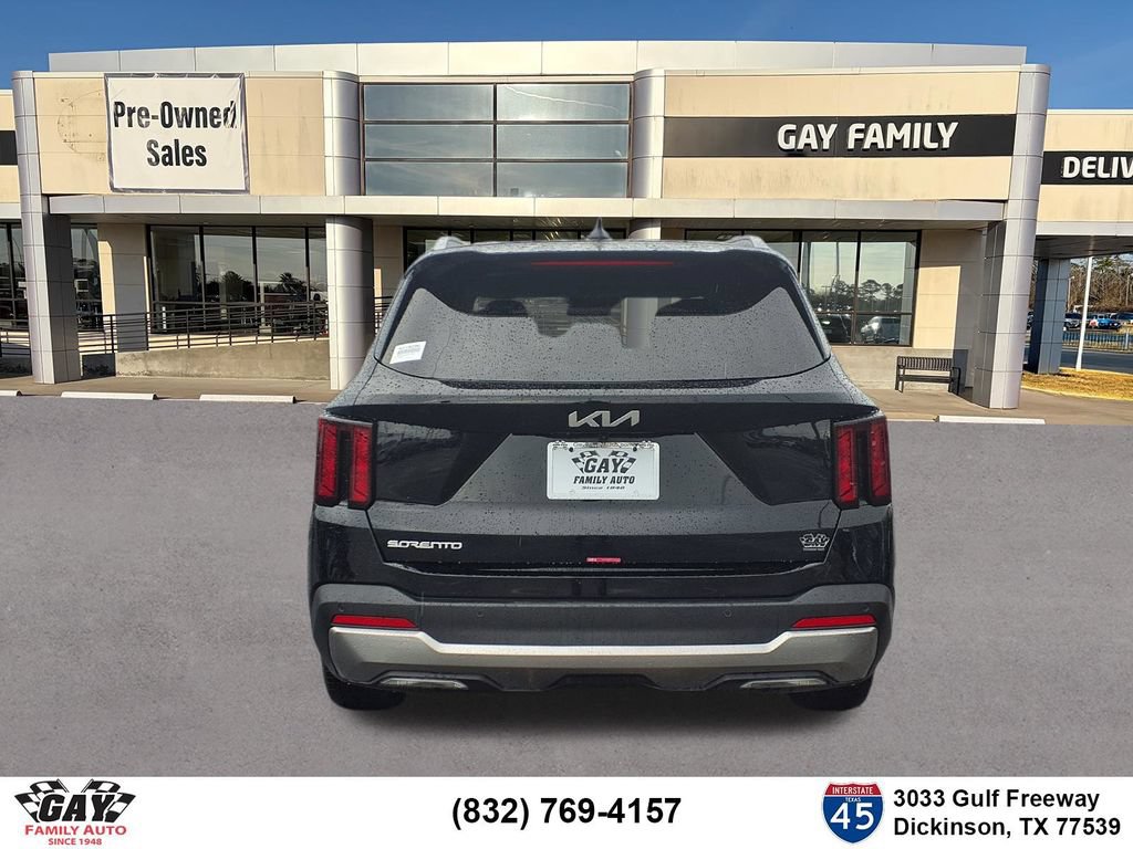 Certified 2026 Kia Sorento S FWD image 19