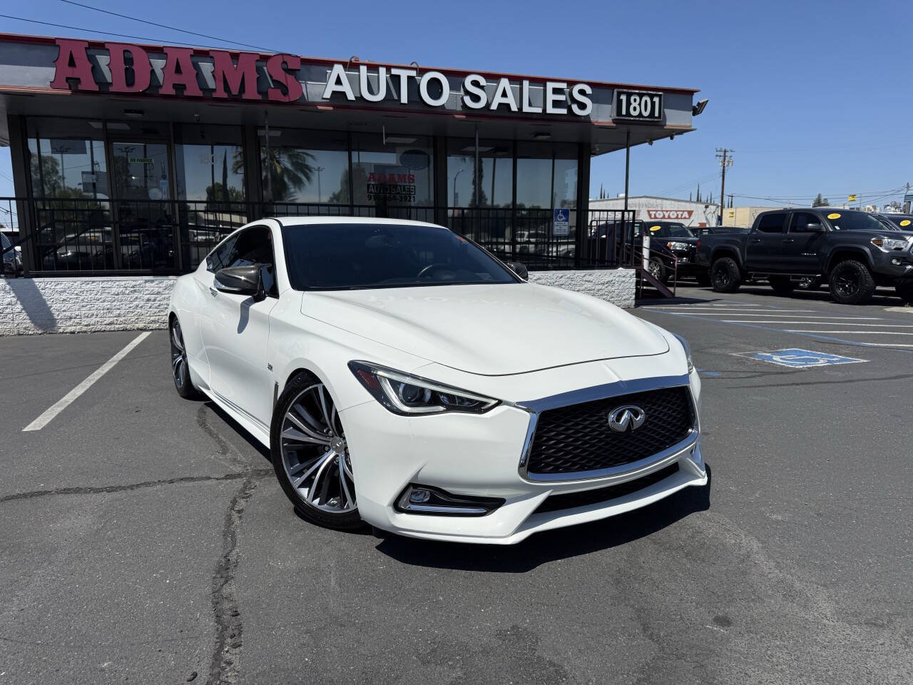 Used 2017 INFINITI Q60 3.0t w/ Premium Plus Package 3.0T