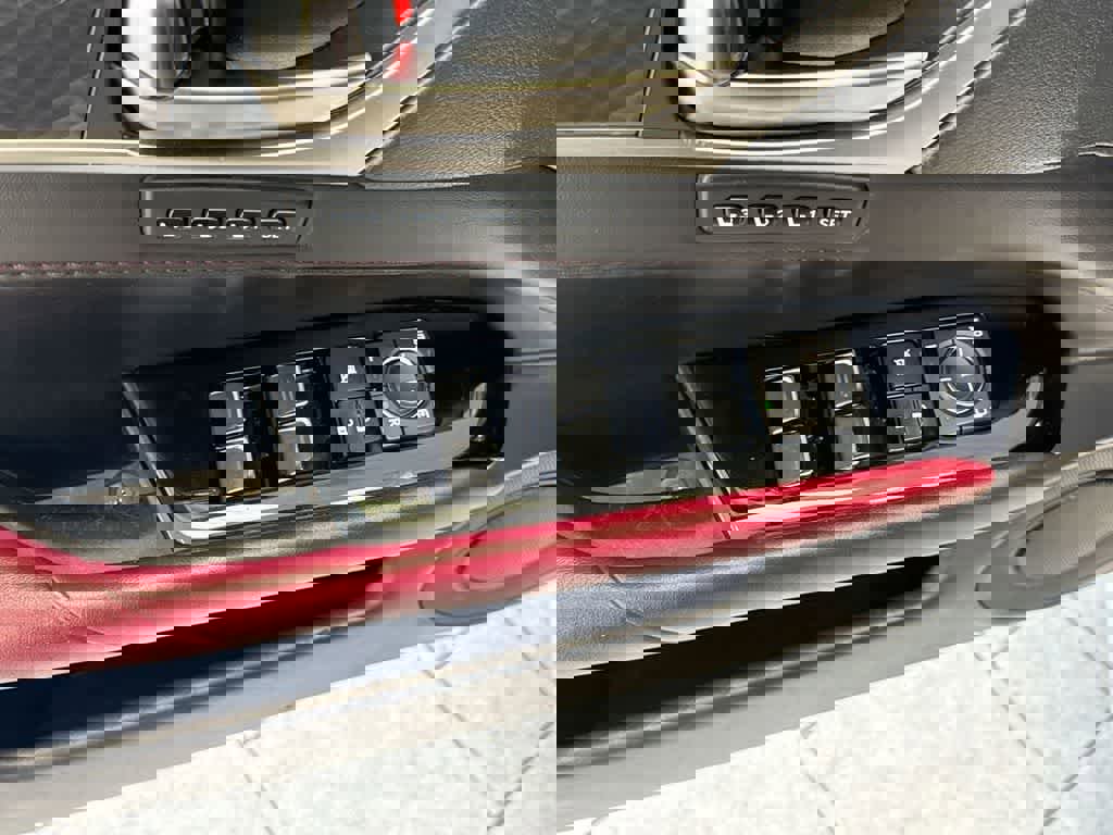 Used 2018 Lexus GS 350 F Sport image 19