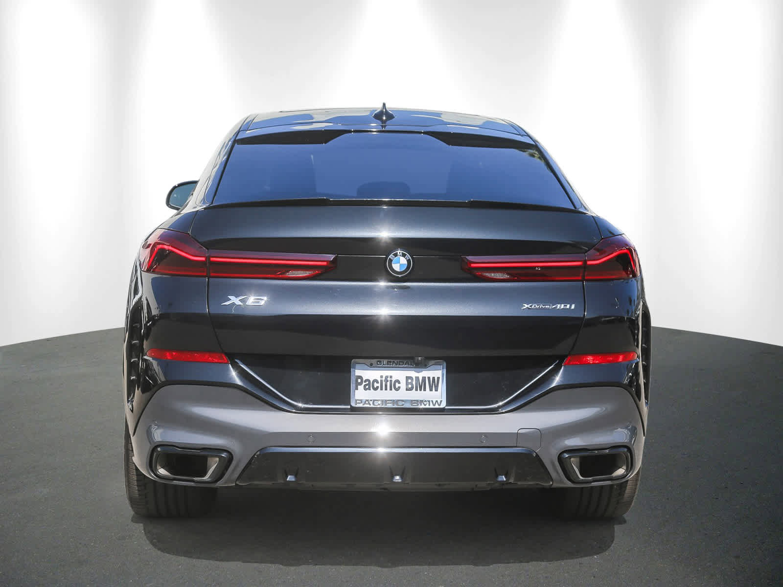 Certified 2023 BMW X6 xDrive40i w/ M Sport Package image 5