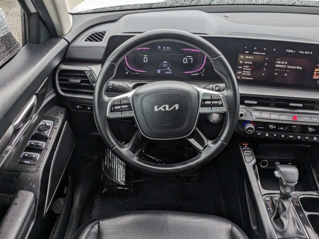 Used 2023 Kia Telluride S FWD image 16