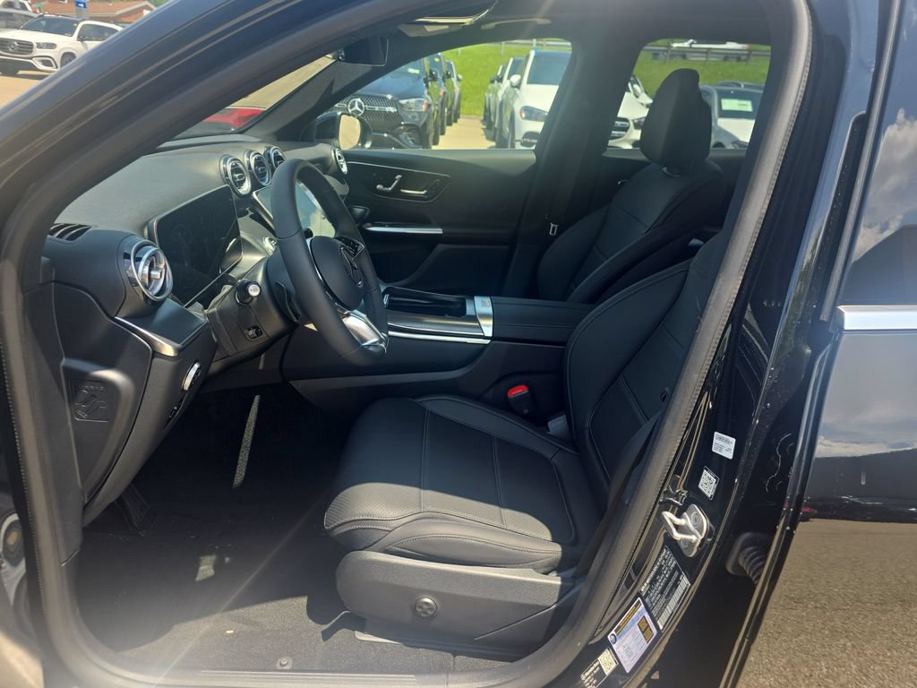New 2026 Mercedes-Benz GLC 300 4MATIC image 9