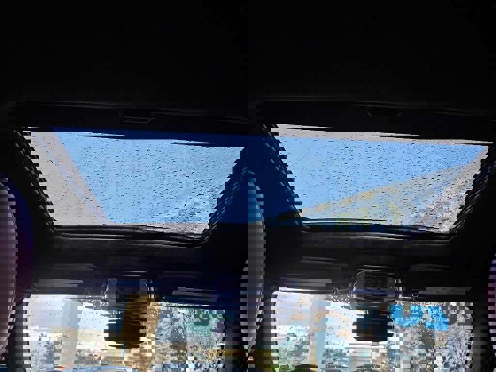 Used 2020 Dodge Durango R/T w/ Technology Group image 22