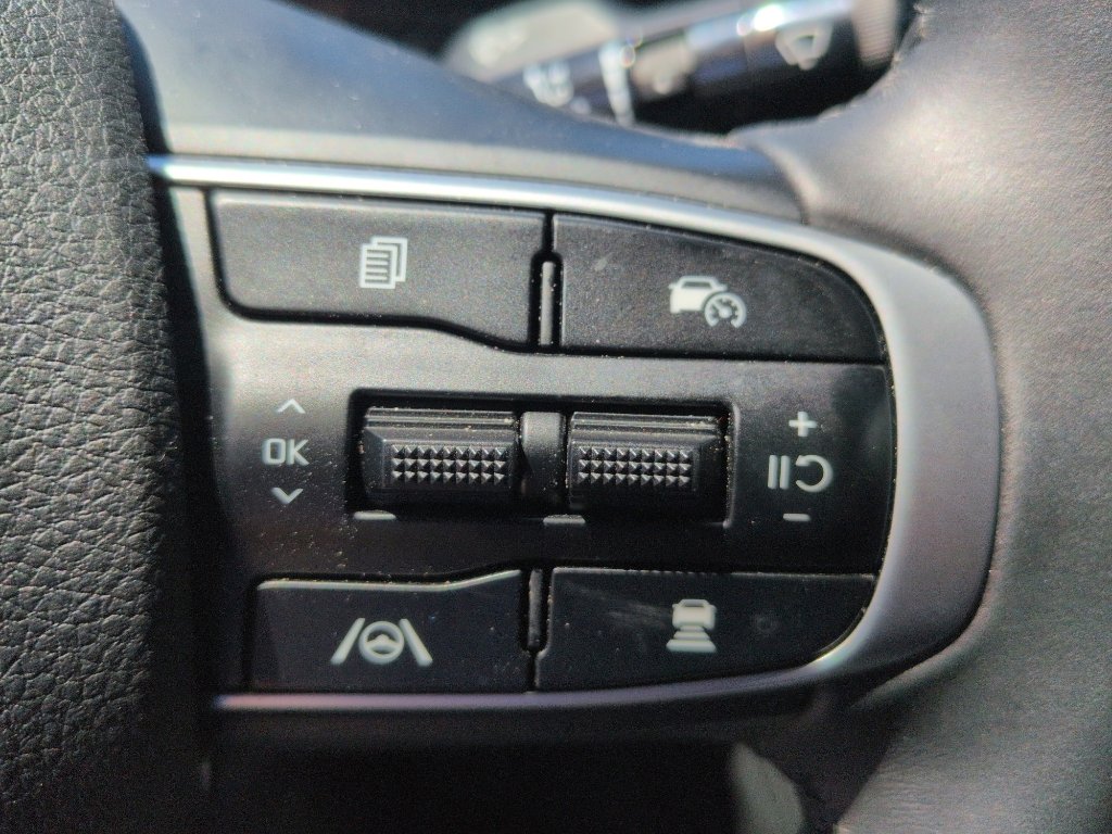Used 2026 Kia K5 GT-Line w/ GT-Line Red Interior Package FWD image 16