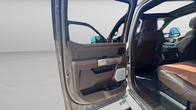 New 2026 Ford F350 King Ranch w/ Chrome Package AWD/4WD image 22