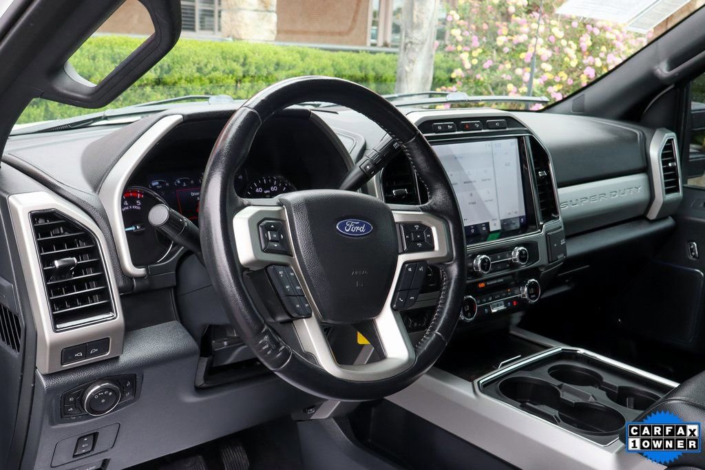 Used 2022 Ford F350 Lariat w/ Black Appearance Package image 18